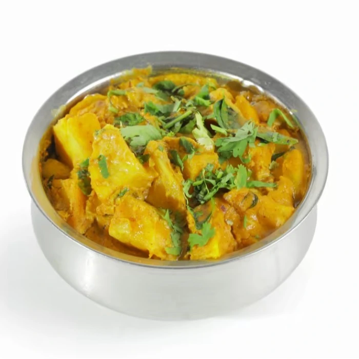 خضروات مشكلة: خضروات مشكلة مطهوة بالتوابل الهندية مطعم رويال الذهبية