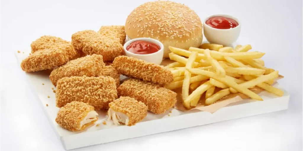 ناجتس البيك ابها مع بطاطس كريسبي والمشروبات الطازجة