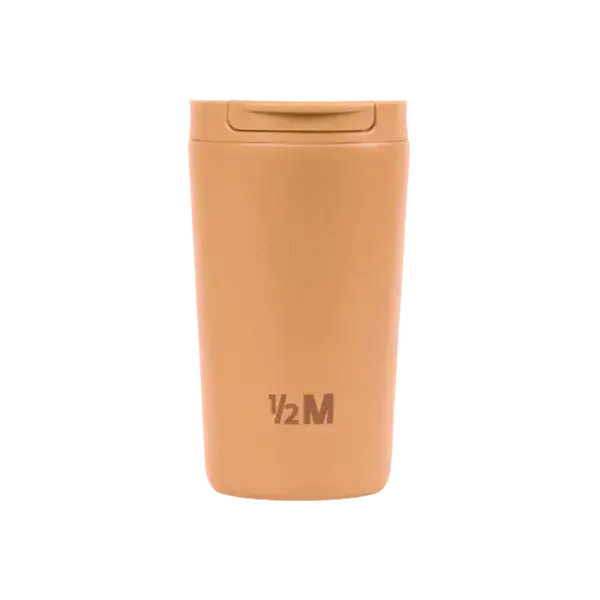 مق هاف مليون الأسود الكلاسيكي يجمع بين البساطة والفخامة